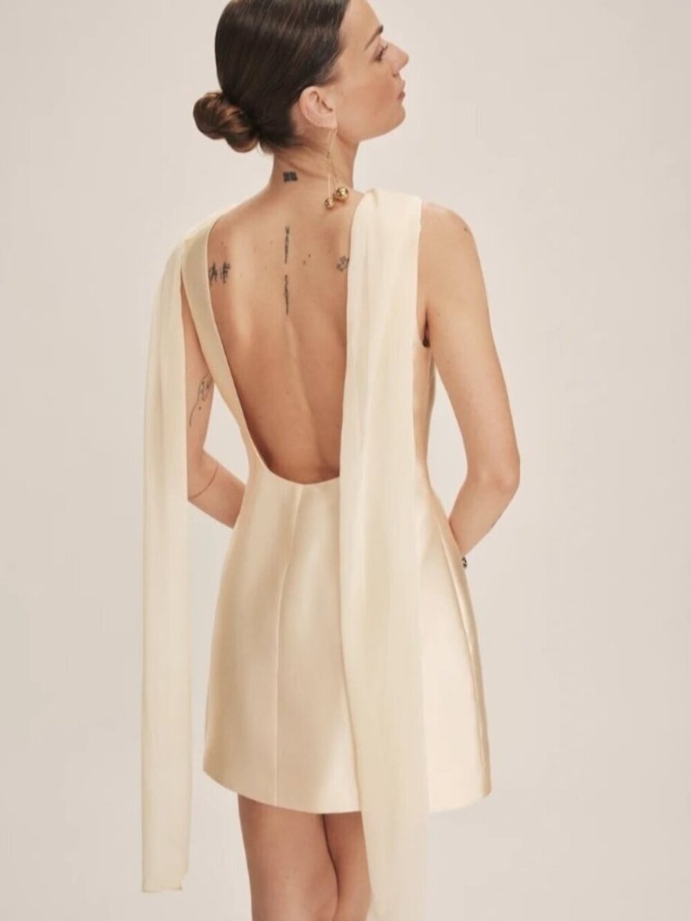 NEW Reformation Ecru Mini Scarf Detail Dress Butter Bridal Cream | US 2 UK 6